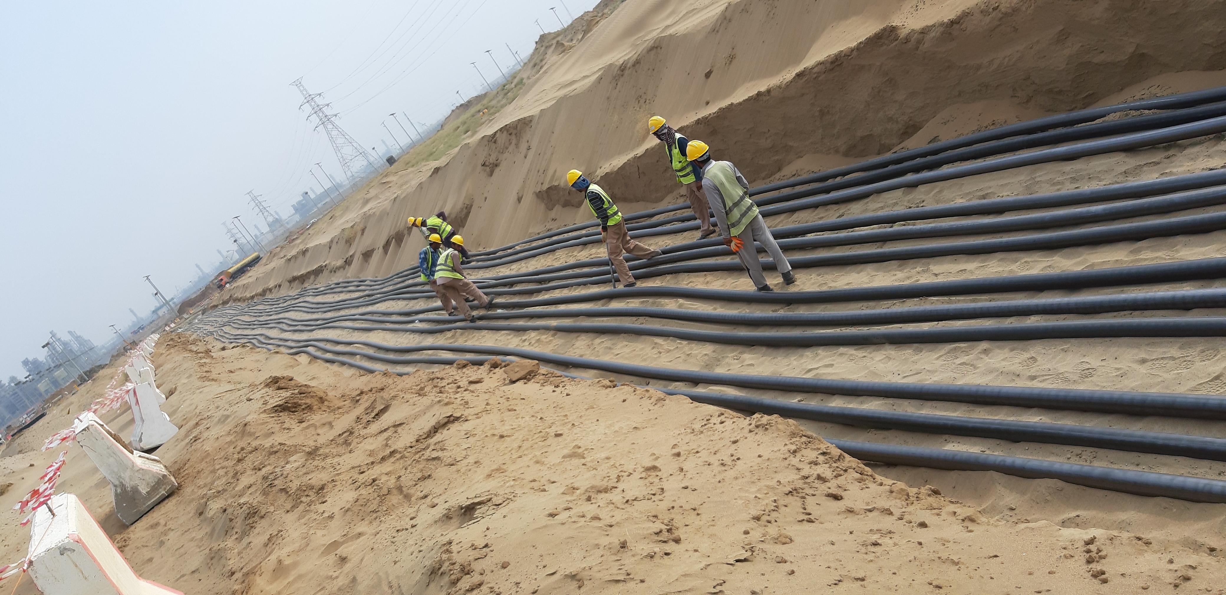 مشروع بنية تحتية 3
